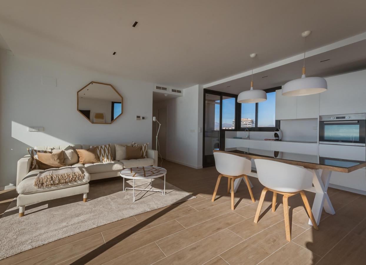 Modern Sea Front Jacuzzi Blue Sky Leilighet Alicante Eksteriør bilde